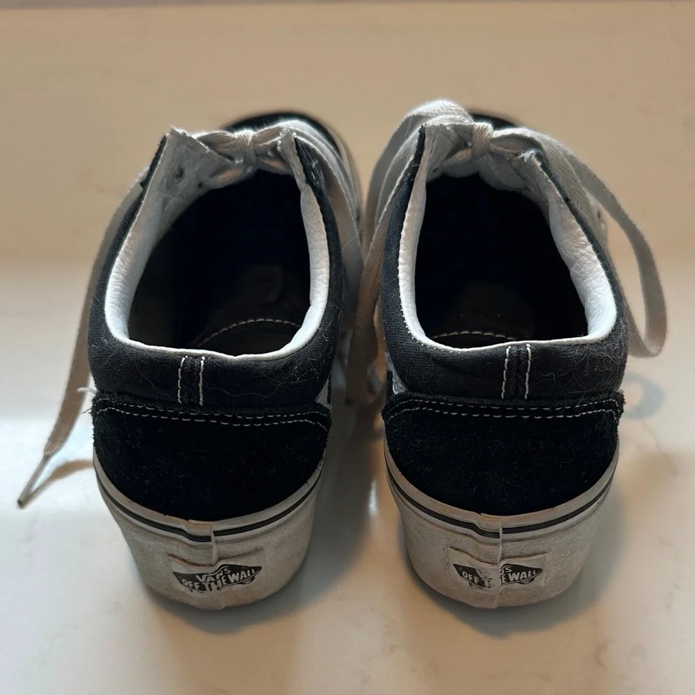 VANS Classic Black and White Lace-Up Sneakers - Picture 3 of 6